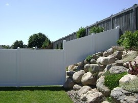 Vinyl Fence Image